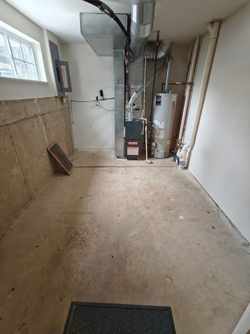 1819 Indian Hill Lane 1819, Aurora, IL 60503