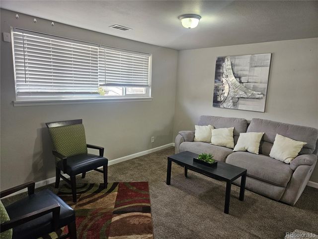 2111 Vinewood Lane, Pueblo, CO 81005