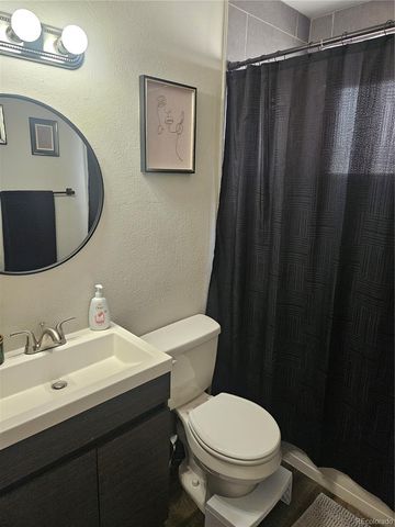 2111 Vinewood Lane, Pueblo, CO 81005