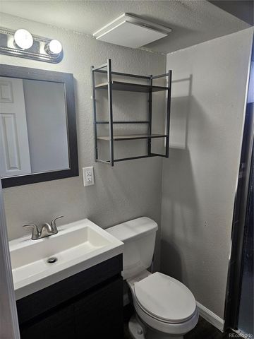 2111 Vinewood Lane, Pueblo, CO 81005