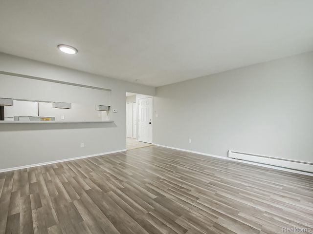 1494 Nancywood Drive 3, Waterford Charter Township, MI 48327