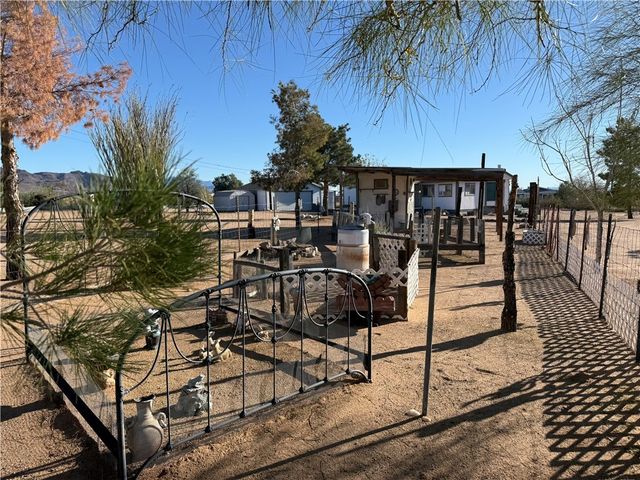 4240 W Tangerine Drive, Golden Valley, AZ 86413