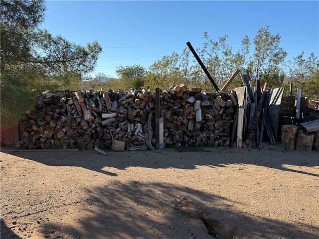 4240 W Tangerine Drive, Golden Valley, AZ 86413