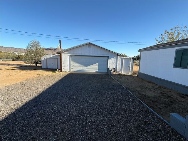 4240 W Tangerine Drive, Golden Valley, AZ 86413