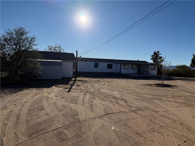 4240 W Tangerine Drive, Golden Valley, AZ 86413