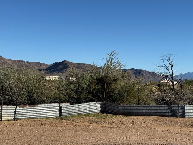 4240 W Tangerine Drive, Golden Valley, AZ 86413