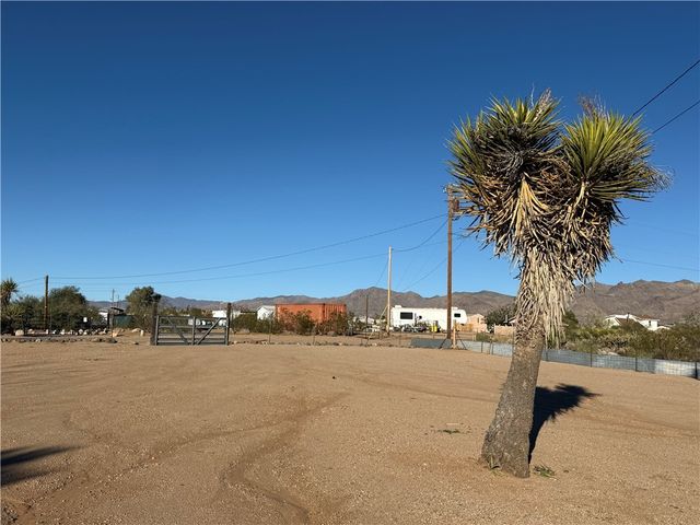 4240 W Tangerine Drive, Golden Valley, AZ 86413