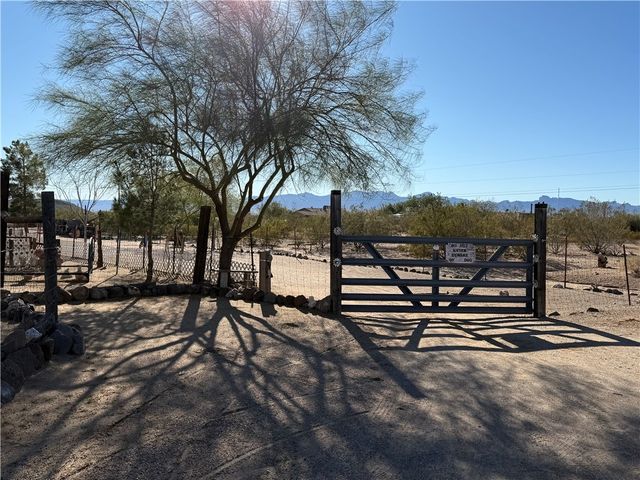 4240 W Tangerine Drive, Golden Valley, AZ 86413