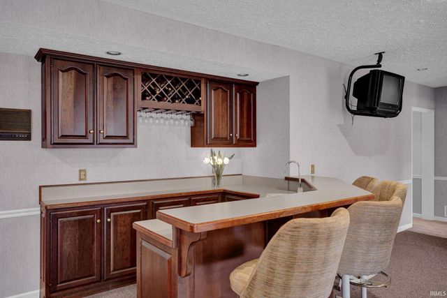 500-10 Greentree Drive, Bedford, IN 47421