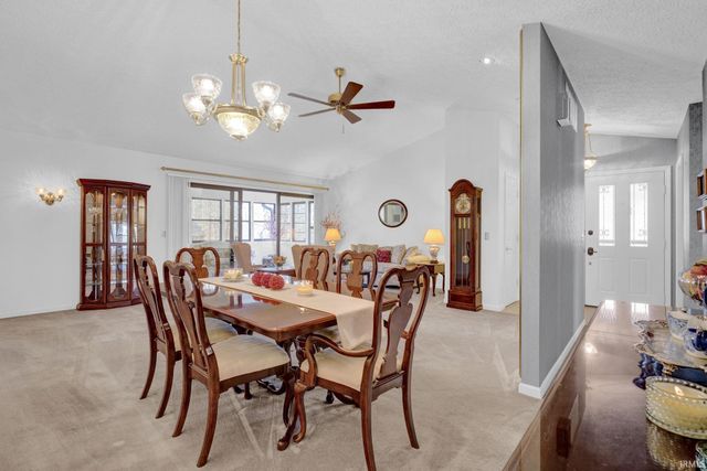 500-10 Greentree Drive, Bedford, IN 47421