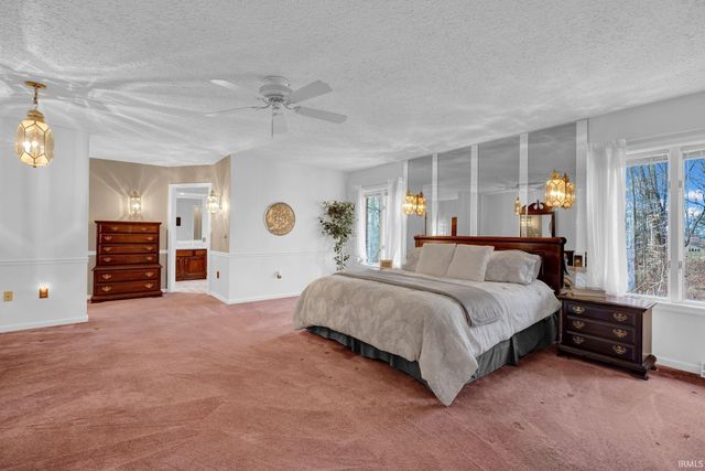 500-10 Greentree Drive, Bedford, IN 47421