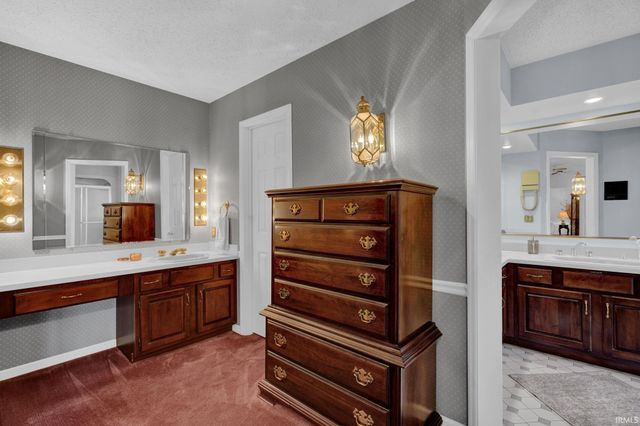 500-10 Greentree Drive, Bedford, IN 47421