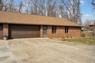 500-10 Greentree Drive, Bedford, IN 47421