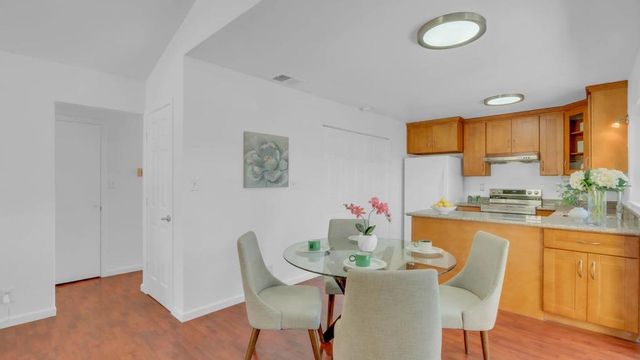 2582 Tosca Way, San Jose, CA 95121