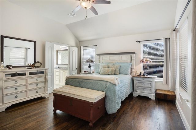 1704 Southridge Drive, Van Alstyne, TX 75495