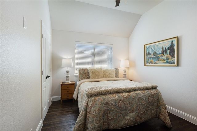 1704 Southridge Drive, Van Alstyne, TX 75495