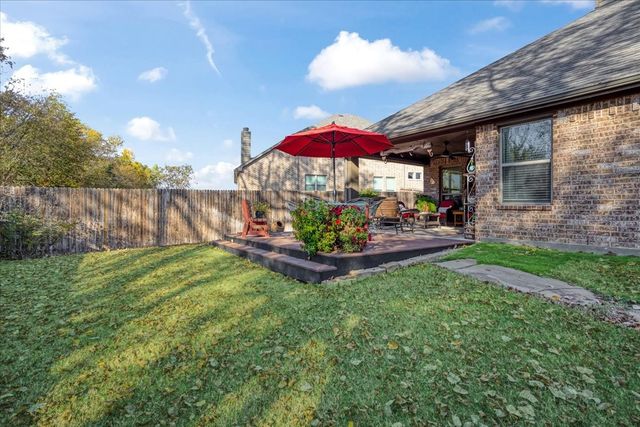 1704 Southridge Drive, Van Alstyne, TX 75495