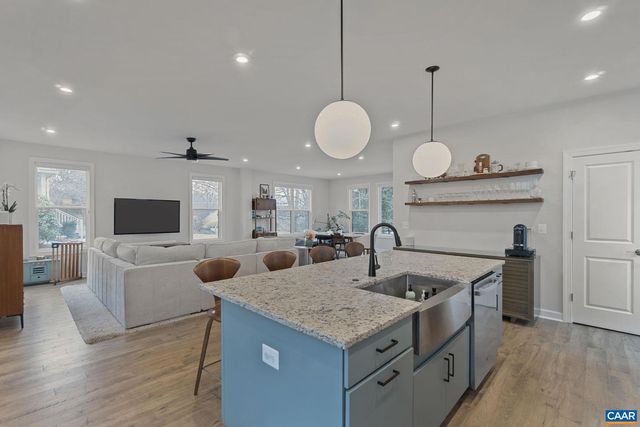 1169 PEN PARK RD, Charlottesville, VA 22901