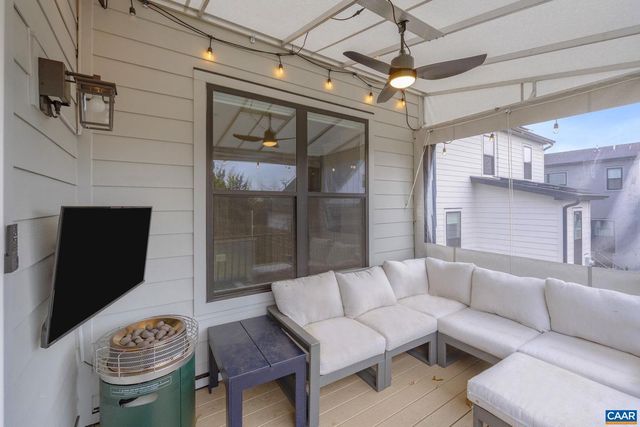 1169 PEN PARK RD, Charlottesville, VA 22901