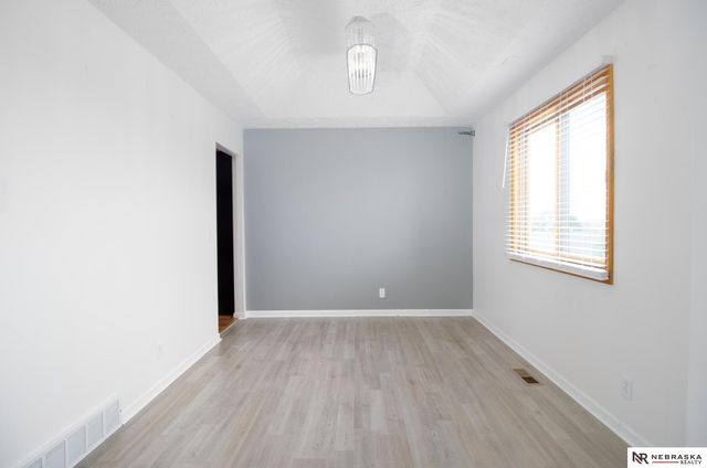 12111 N 159th Street, Bennington, NE 68007
