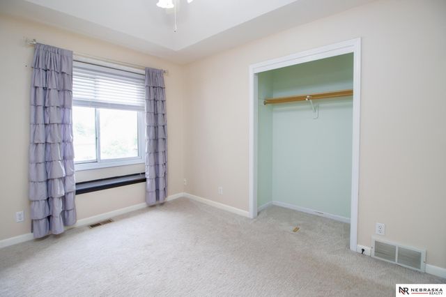 12111 N 159th Street, Bennington, NE 68007
