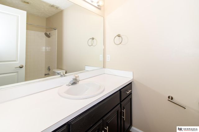 12111 N 159th Street, Bennington, NE 68007