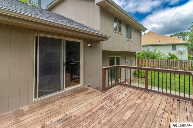 12111 N 159th Street, Bennington, NE 68007