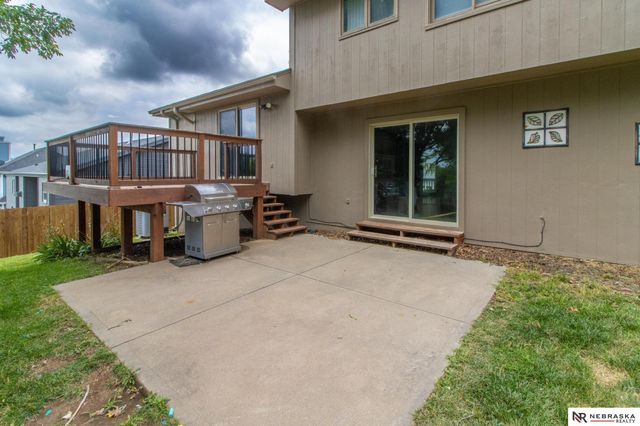 12111 N 159th Street, Bennington, NE 68007