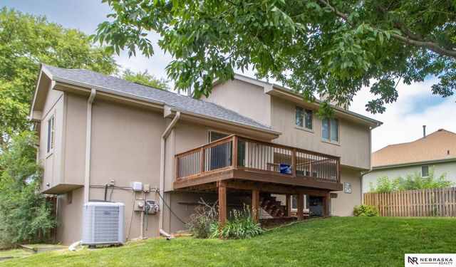 12111 N 159th Street, Bennington, NE 68007