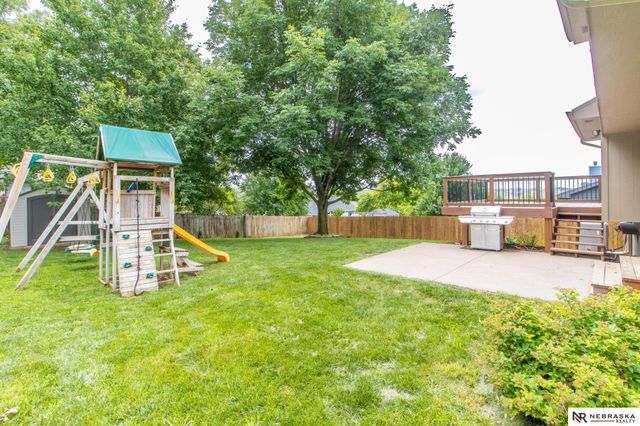 12111 N 159th Street, Bennington, NE 68007
