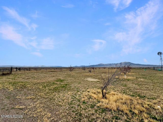 5695 Mote Road, Battle Mountain, NV 89820