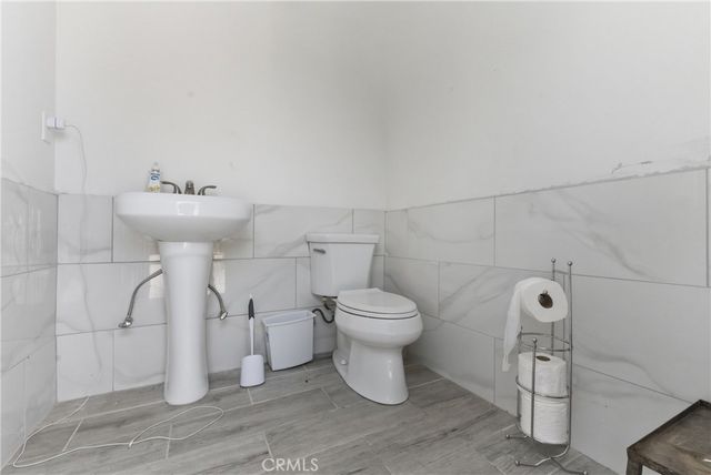 10611 Bowman, South Gate, CA 90280