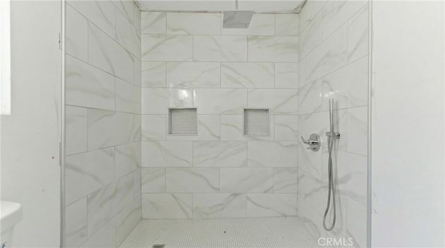 10611 Bowman, South Gate, CA 90280