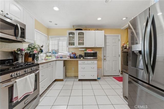 10611 Bowman, South Gate, CA 90280