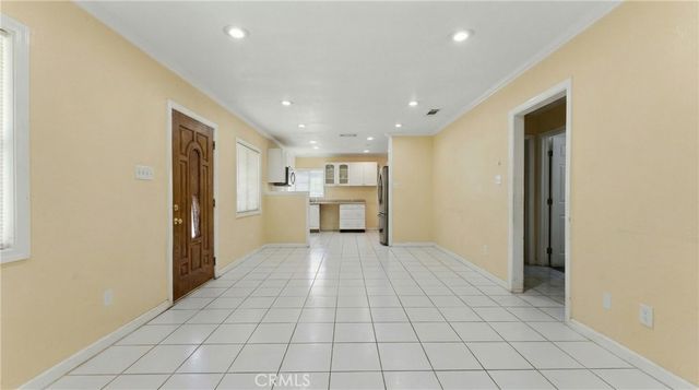 10611 Bowman, South Gate, CA 90280