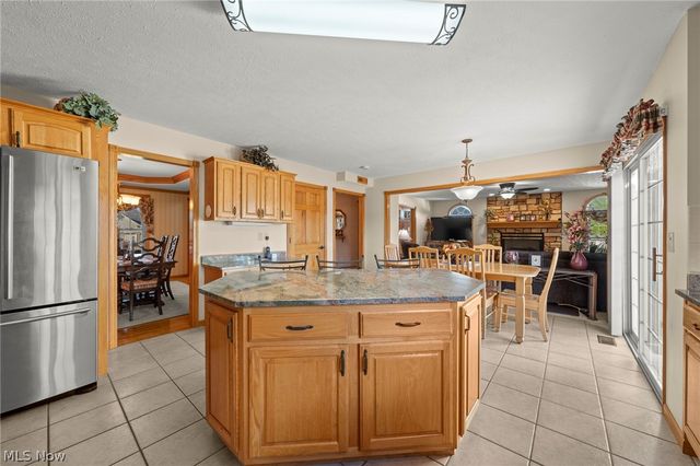 4549 Bunker Lane, Stow, OH 44224