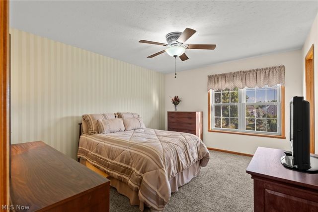 4549 Bunker Lane, Stow, OH 44224