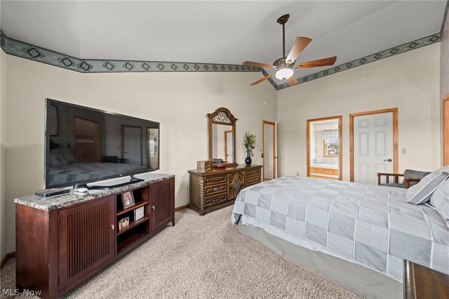 4549 Bunker Lane, Stow, OH 44224