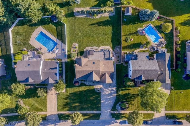 4549 Bunker Lane, Stow, OH 44224