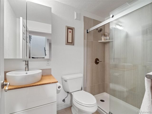 10210 Charissglen Lane, Highlands Ranch, CO 80126