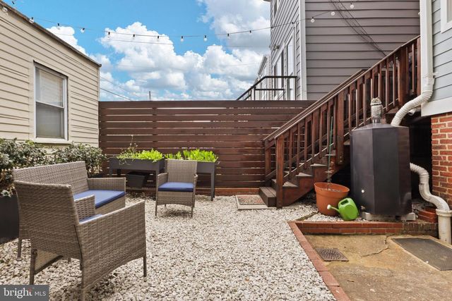 1813 BAY ST SE, Washington, DC 20003