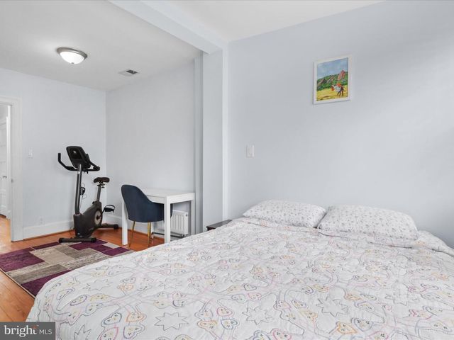 1813 BAY ST SE, Washington, DC 20003