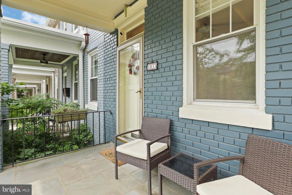 1813 BAY ST SE, Washington, DC 20003