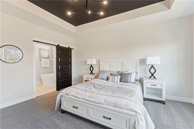 10510 N Liberty Street, Kansas City, MO 64155