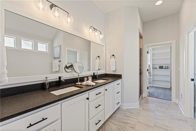 10510 N Liberty Street, Kansas City, MO 64155