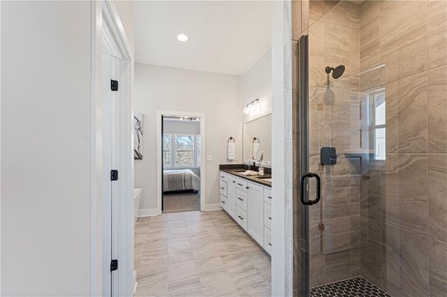 10510 N Liberty Street, Kansas City, MO 64155