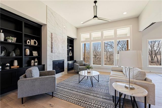 10510 N Liberty Street, Kansas City, MO 64155