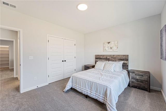 10510 N Liberty Street, Kansas City, MO 64155