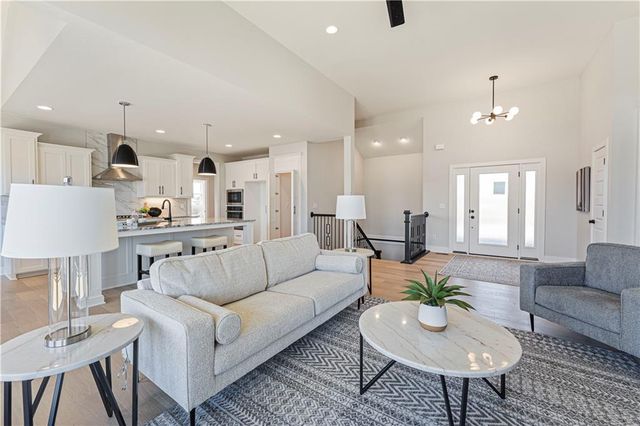 10510 N Liberty Street, Kansas City, MO 64155