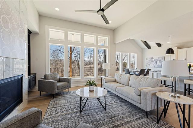 10510 N Liberty Street, Kansas City, MO 64155